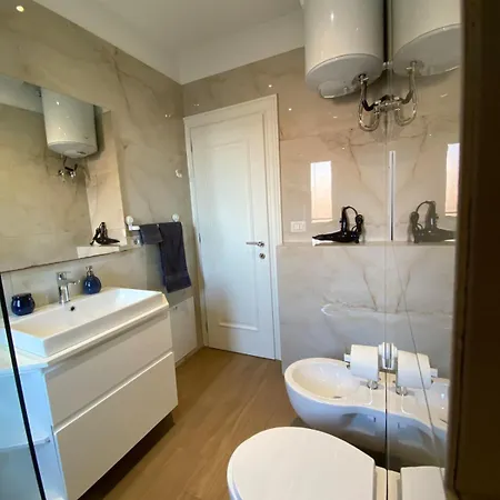 Luna Apartment Tirana